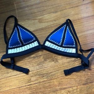 Triangl bikini top small blue